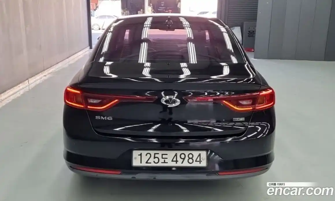 Renault SM6 2017 2.0 Автомат в Москве № 185973, фото 4