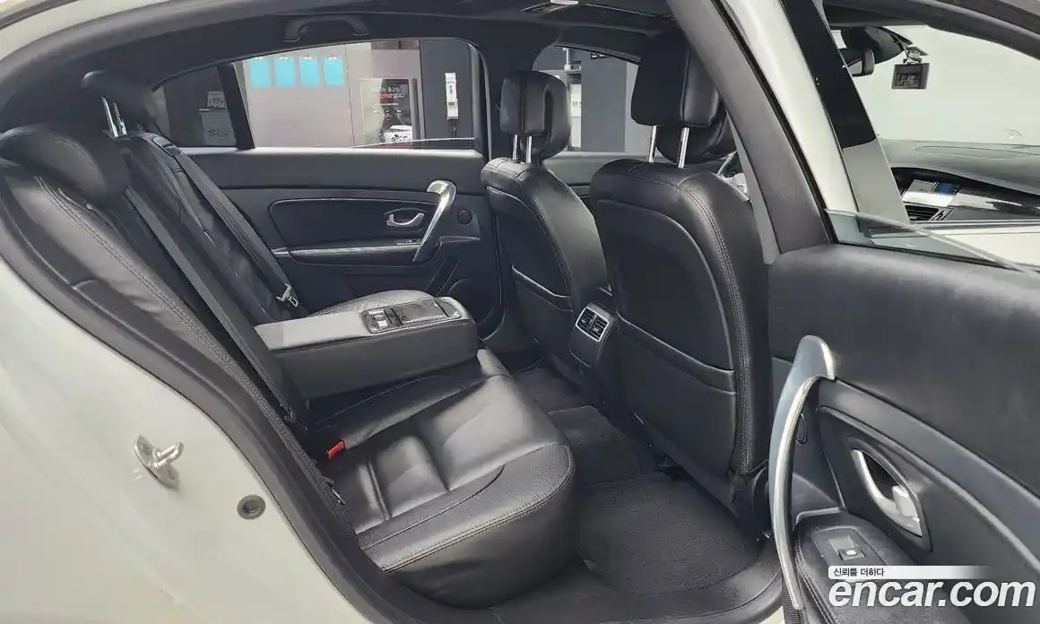 Renault SM5 2014 2.0 Автомат в Москве № 185980, фото 12