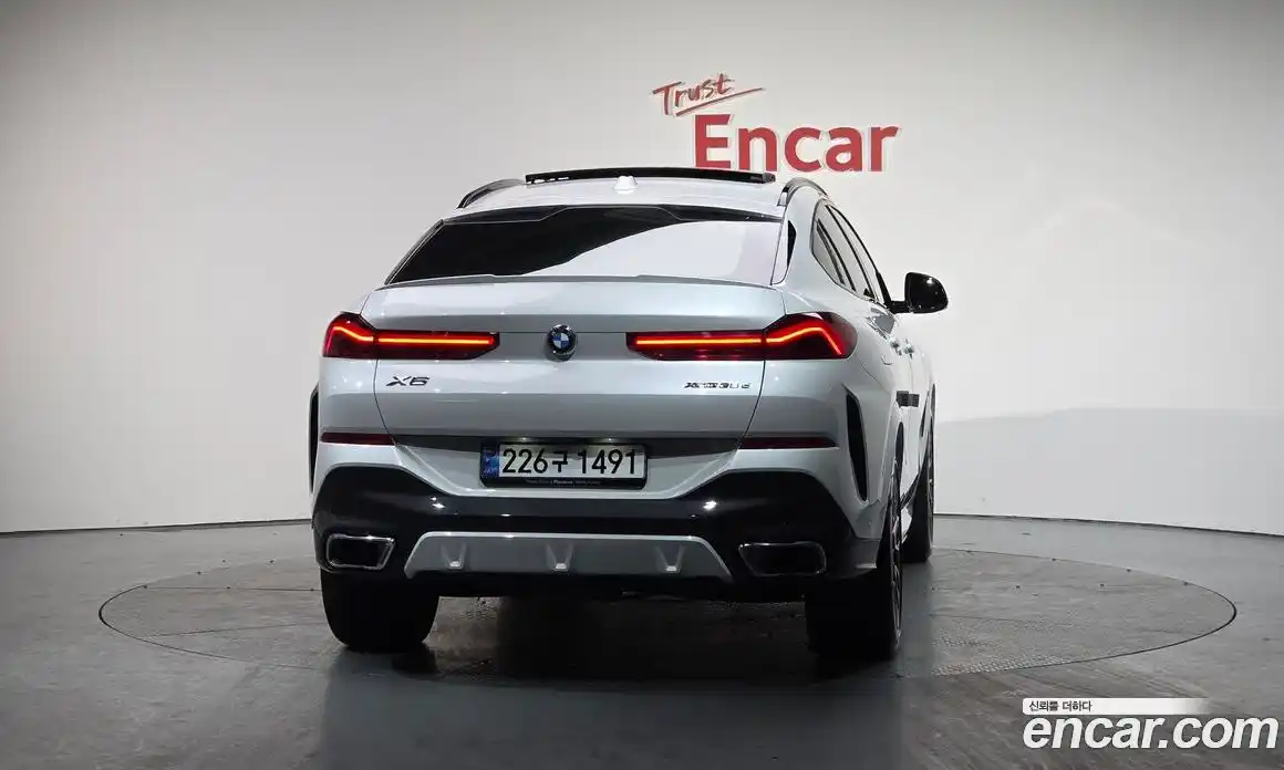 BMW X6 2024 3.0 Автомат в Москве № 187191, фото 3