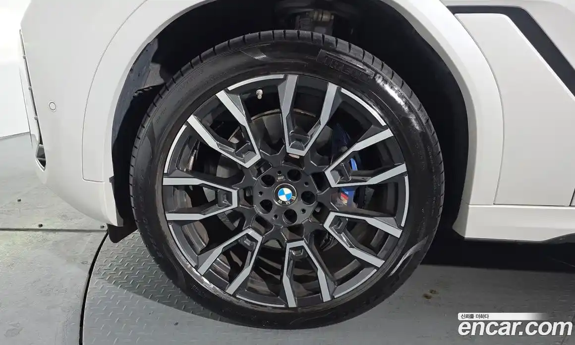 BMW X6 2024 3.0 Автомат в Москве № 187191, фото 4