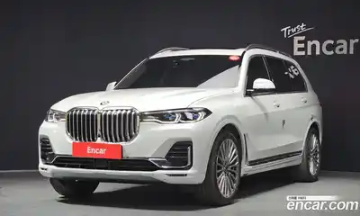 BMW X7 2021 3.0 Автомат в Москве № 187383, миниатюра 2