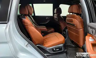 BMW X7 2025 3.0 Автомат в Москве № 188102, миниатюра 5