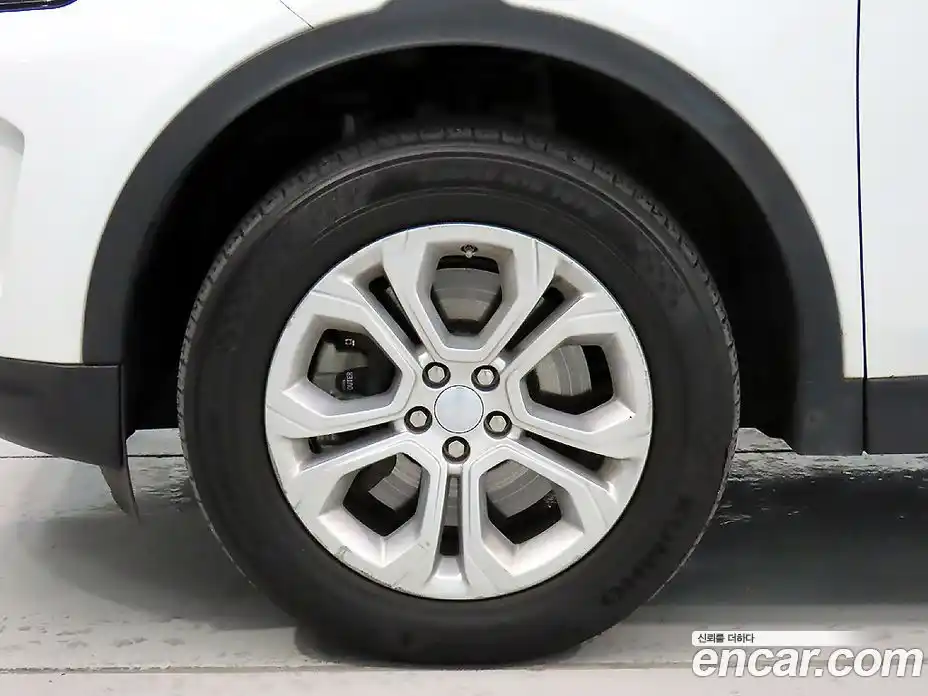 Land Rover Discovery Sport 2020 2.0 Автомат в Москве № 189077, фото 5