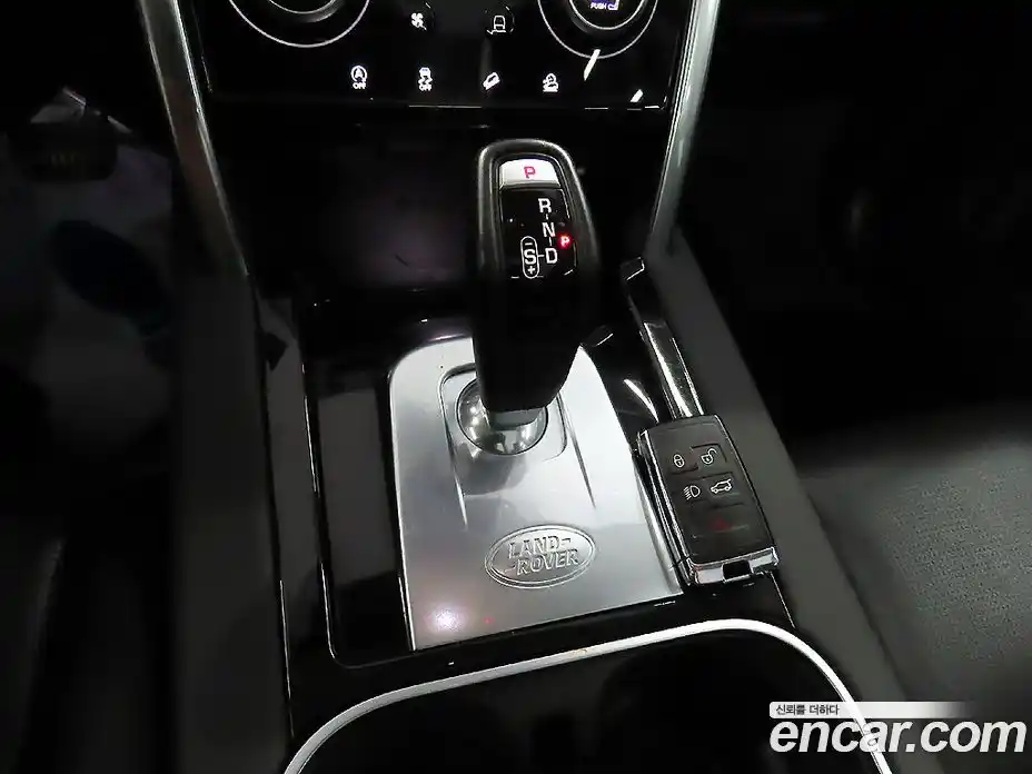 Land Rover Discovery Sport 2020 2.0 Автомат в Москве № 189077, фото 9