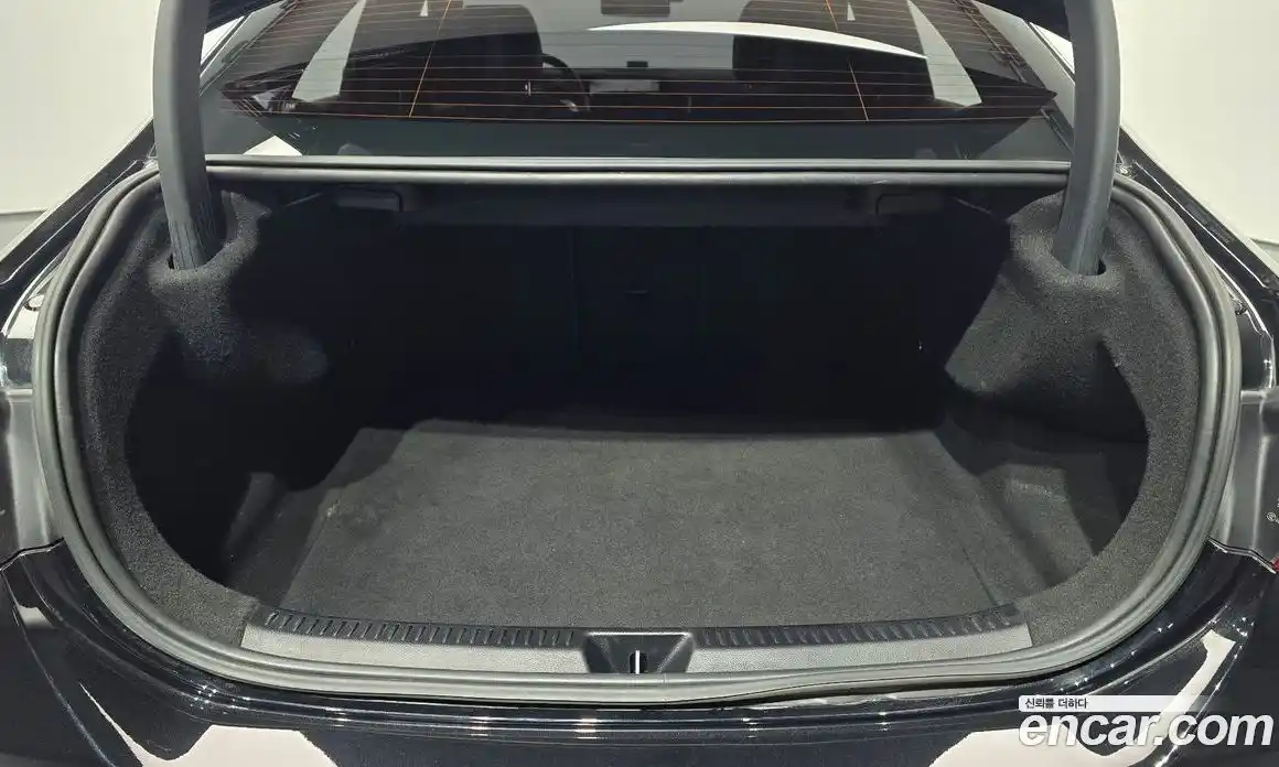 Mercedes-Benz A-Class 2021 2.0 Автомат в Москве № 194165, фото 14