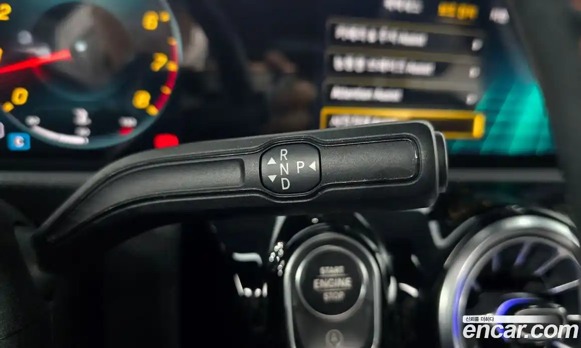 Mercedes-Benz A-Class 2021 2.0 Автомат в Москве № 194165, фото 10