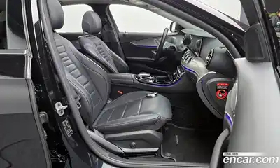 Mercedes-Benz E-Class 2019 2.0 Автомат в Москве № 194681, миниатюра 4