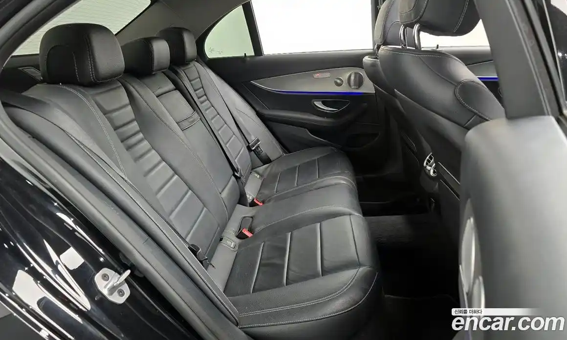 Mercedes-Benz E-Class 2019 2.0 Автомат в Москве № 194681, фото 6