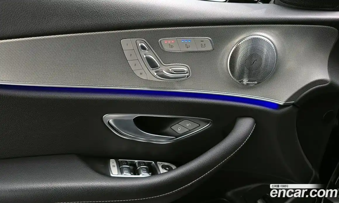 Mercedes-Benz E-Class 2019 2.0 Автомат в Москве № 194681, фото 7