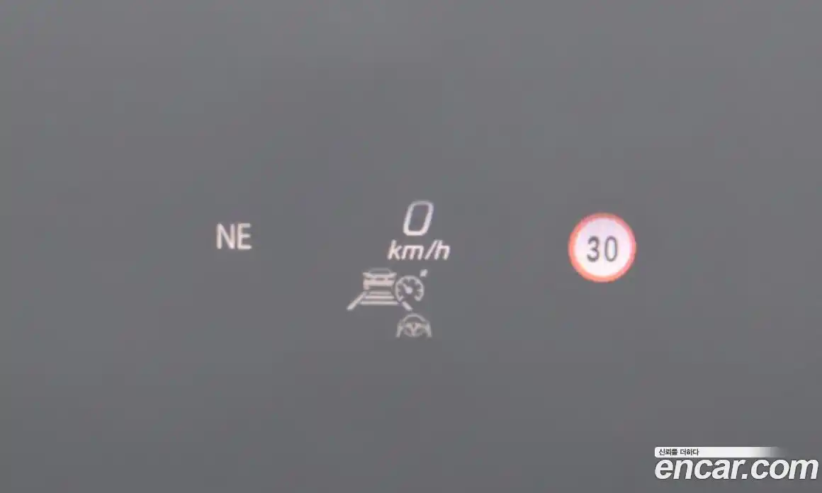 Mercedes-Benz E-Class 2022 2.0 Автомат в Москве № 195104, фото 13