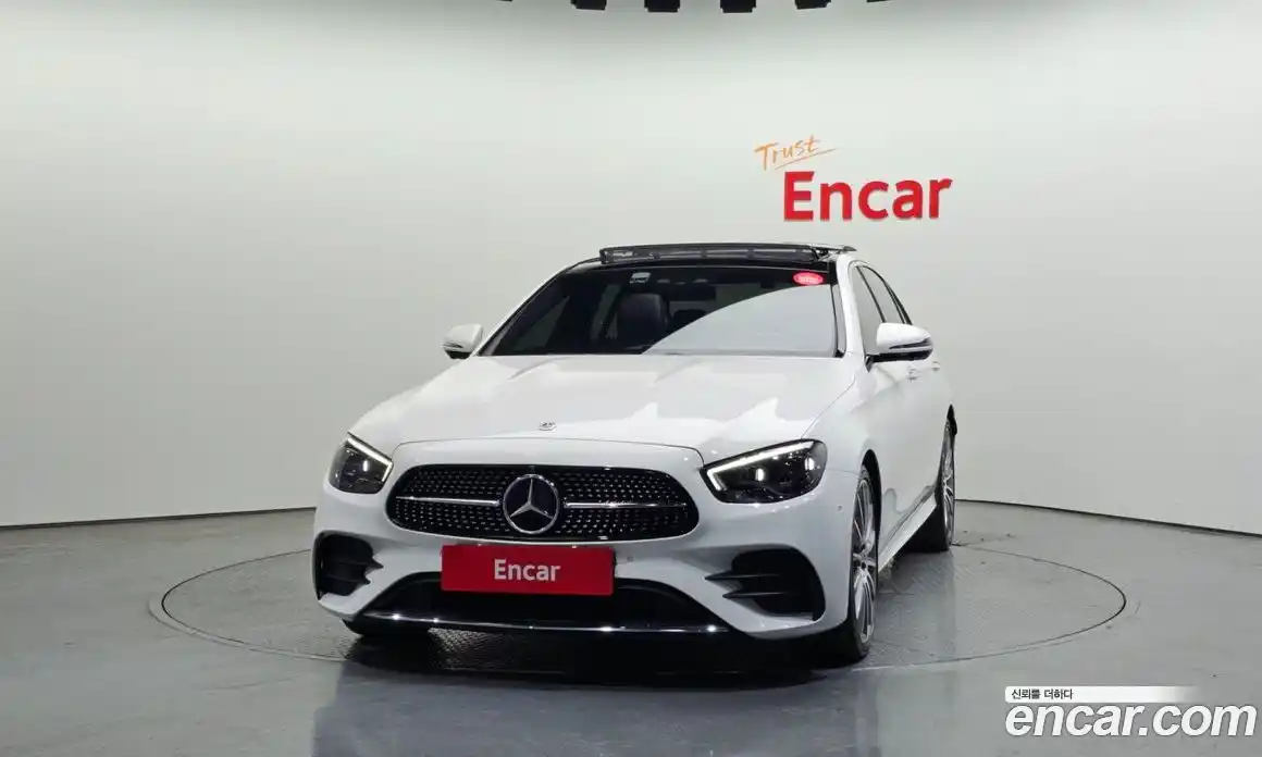 Mercedes-Benz E-Class 2022 2.0 Автомат в Москве № 195104, фото 3