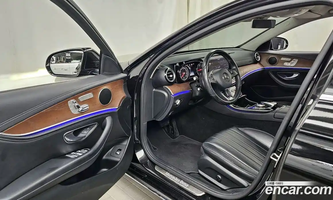 Mercedes-Benz E-Class 2017 1.9 Автомат в Москве № 195549, фото 13