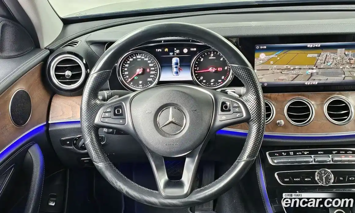 Mercedes-Benz E-Class 2017 1.9 Автомат в Москве № 195549, фото 18