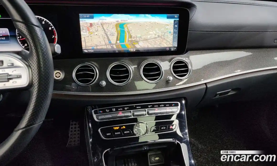 Mercedes-Benz E-Class 2019 2.0 Автомат в Москве № 195621, фото 6