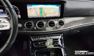 Mercedes-Benz E-Class 2019 2.0 Автомат в Москве № 195621, миниатюра 6