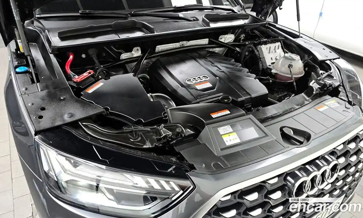 Audi Q5 2023 2.0 Автомат в Москве № 196255, фото 11