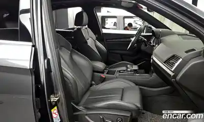 Audi Q5 2023 2.0 Автомат в Москве № 196255, миниатюра 3