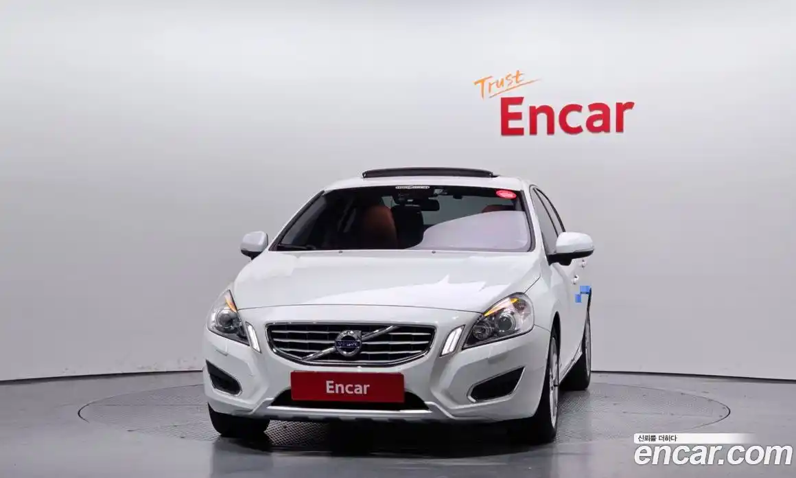 Volvo S60 2013 2.0 Автомат в Москве № 196942, фото 3