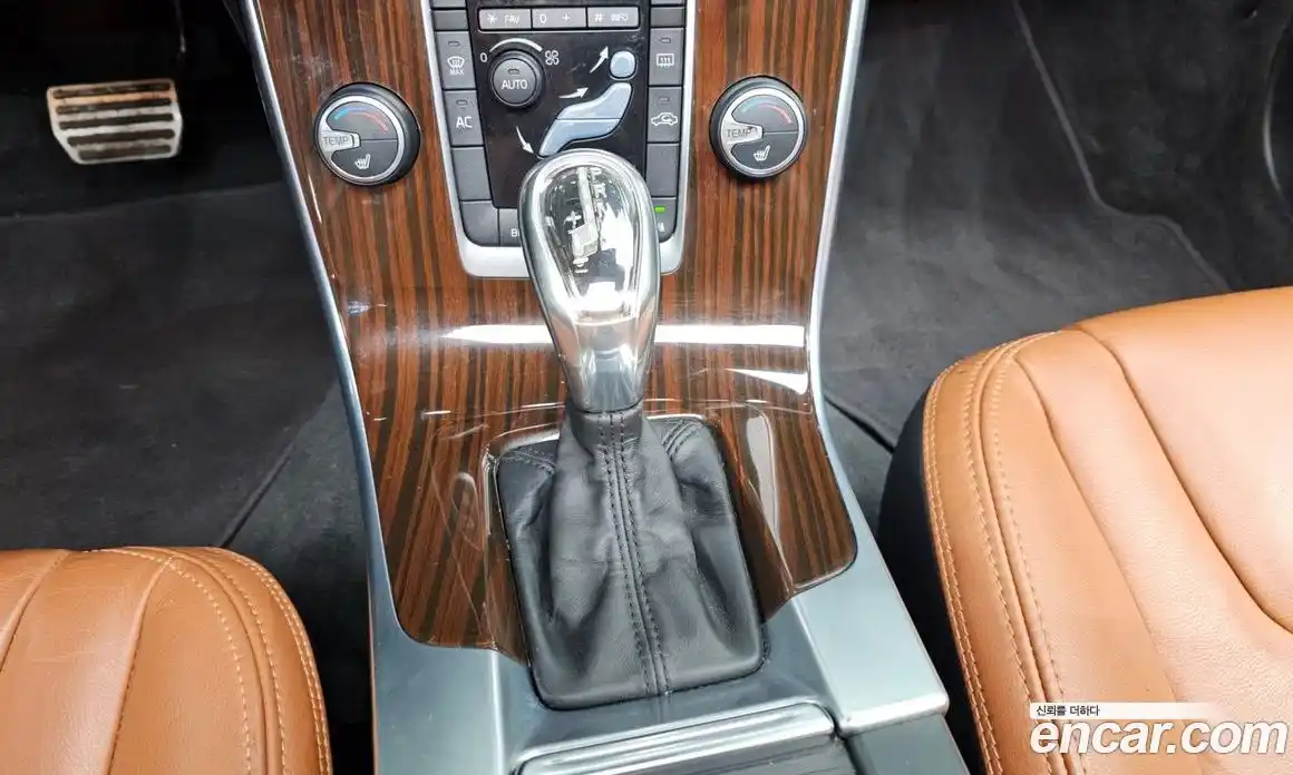 Volvo S60 2013 2.0 Автомат в Москве № 196942, фото 9