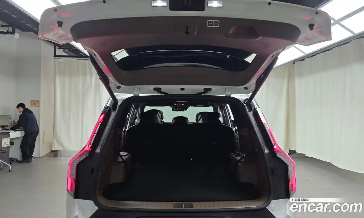 Kia EV9 2024 0.2 Автомат в Москве № 19696, фото 20