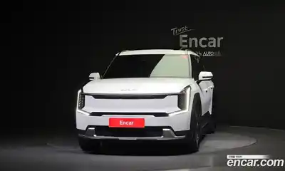 Kia EV9 2024 0.2 Автомат в Москве № 19696, миниатюра 3