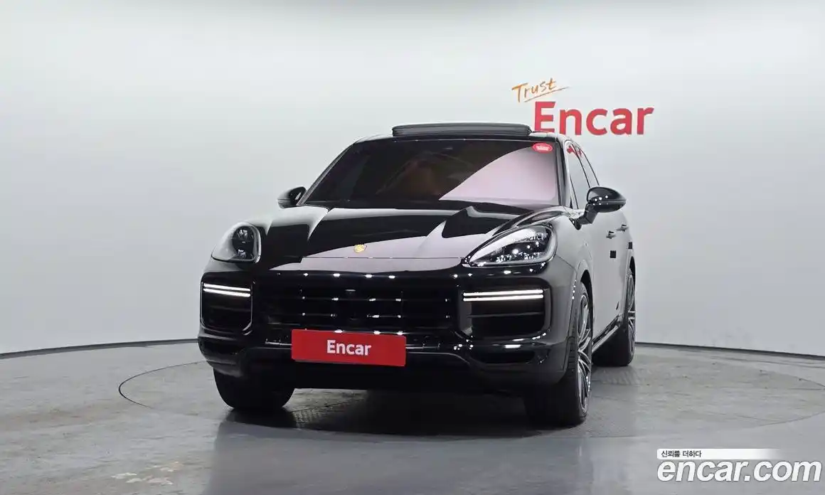 Porsche Cayenne 2023 4.0 Автомат в Москве № 197294, фото 3