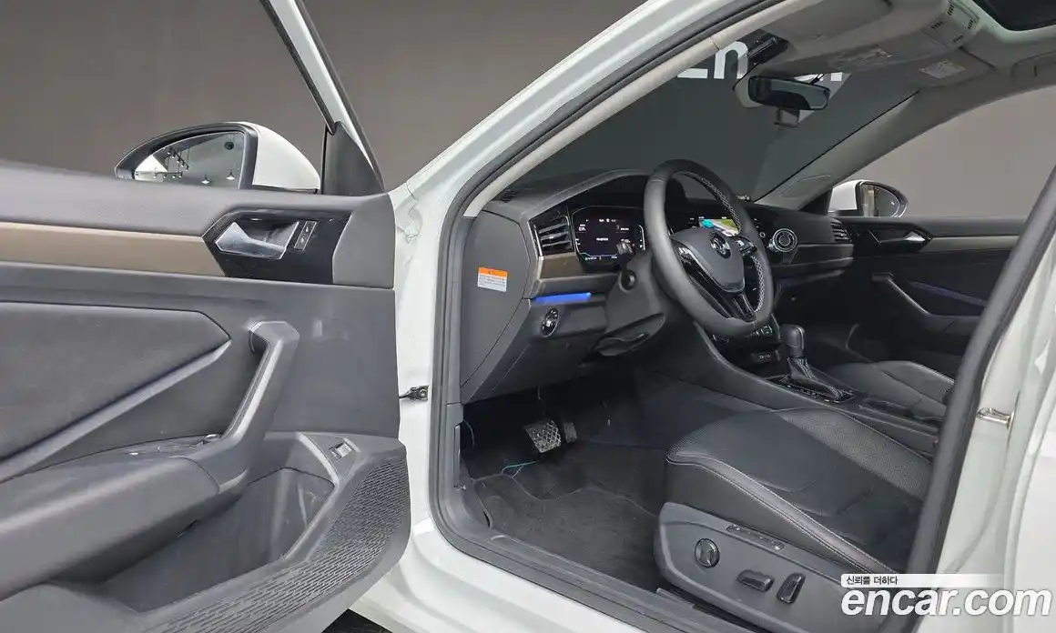 Volkswagen Jetta 2021 1.4 Автомат в Москве № 199100, фото 12