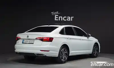 Volkswagen Jetta 2021 1.4 Автомат в Москве № 199100, миниатюра 2