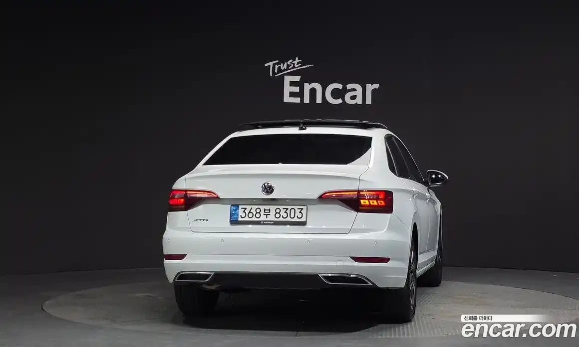 Volkswagen Jetta 2021 1.4 Автомат в Москве № 199100, фото 4