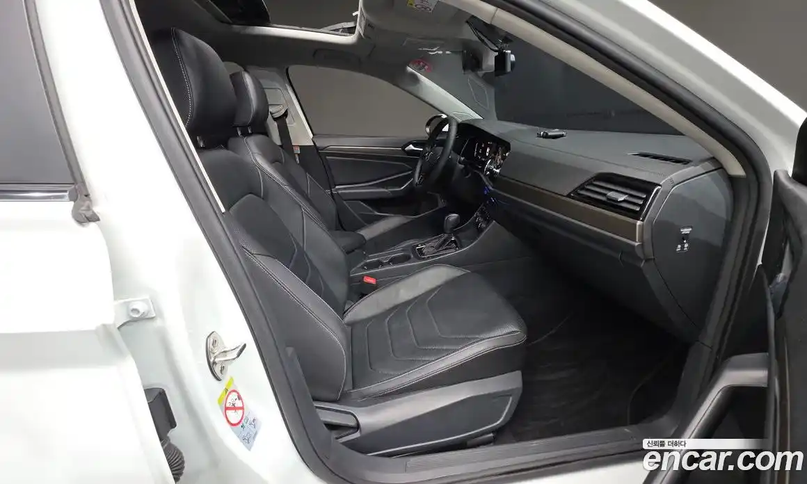 Volkswagen Jetta 2021 1.4 Автомат в Москве № 199100, фото 10