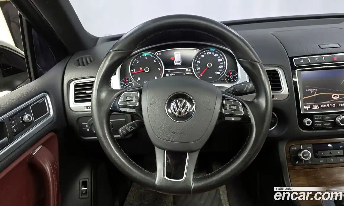 Volkswagen Touareg 2016 3.0 Автомат в Москве № 199256, фото 13