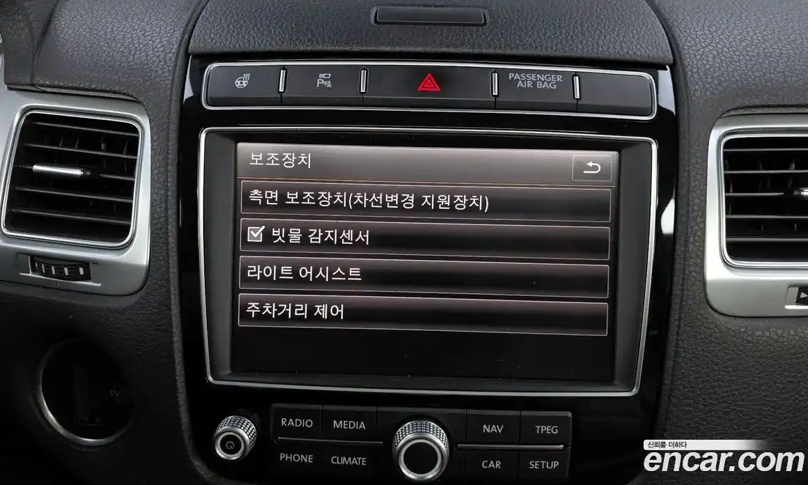 Volkswagen Touareg 2016 3.0 Автомат в Москве № 199256, фото 16