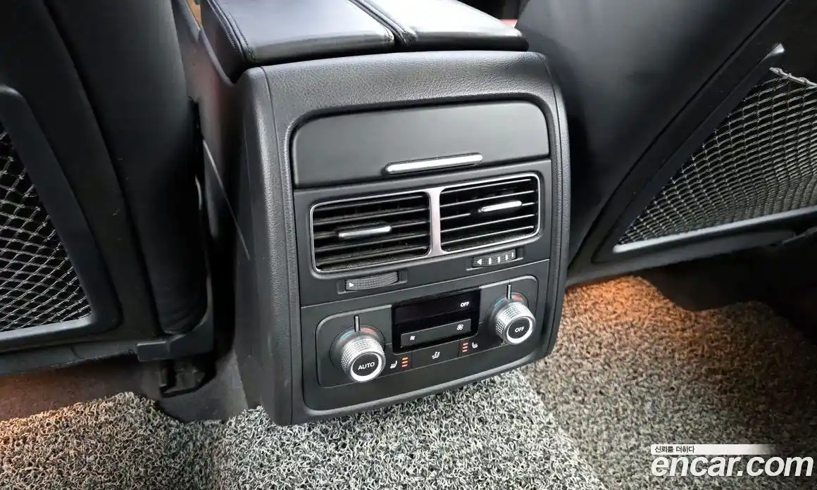 Volkswagen Touareg 2016 3.0 Автомат в Москве № 199256, фото 19