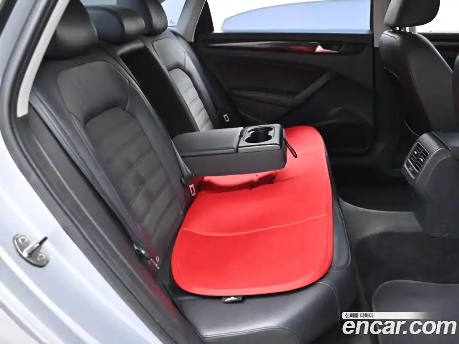 Volkswagen Passat 2013 2.5 Автомат в Москве № 199319, фото 12