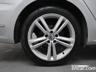 Volkswagen Passat 2013 2.5 Автомат в Москве № 199319, миниатюра 5