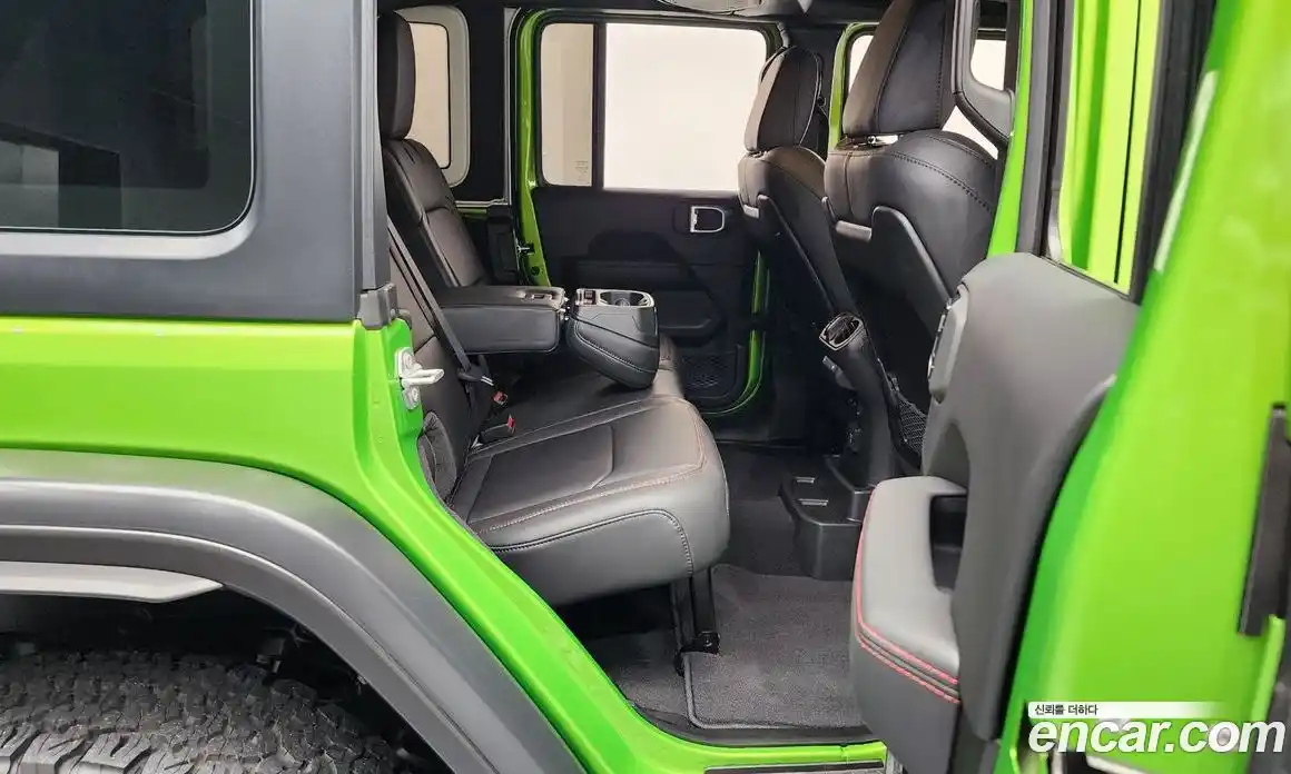 Jeep Wrangler 2025 2.0 Автомат в Москве № 199393, фото 11