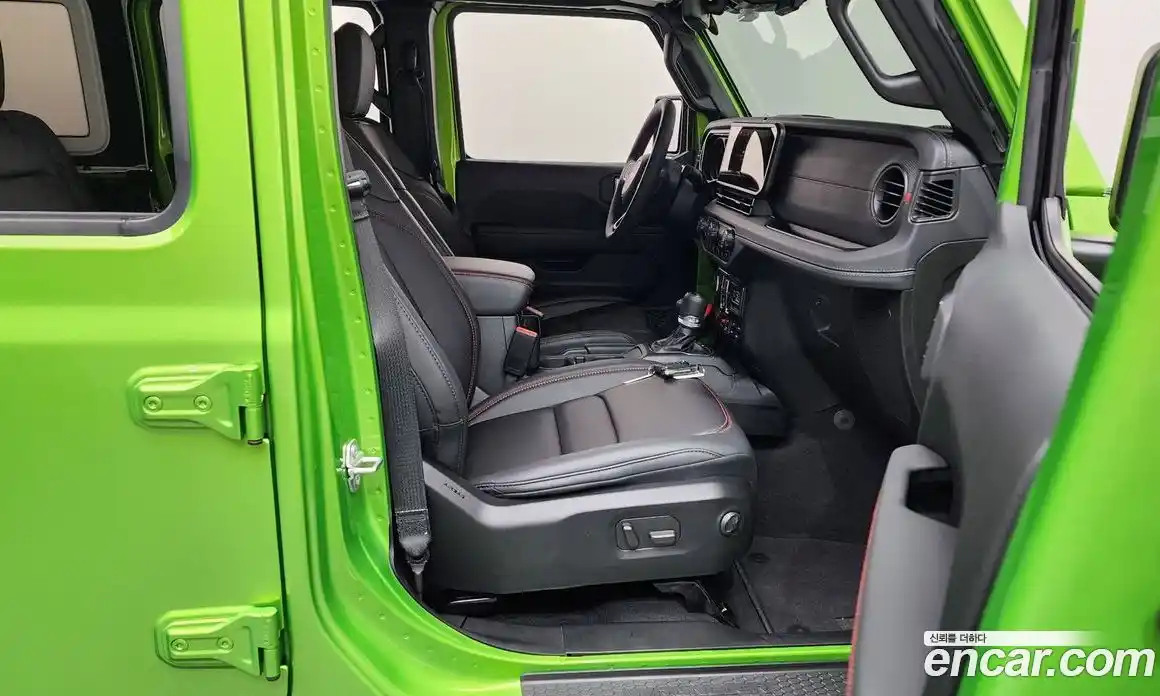 Jeep Wrangler 2025 2.0 Автомат в Москве № 199393, фото 10