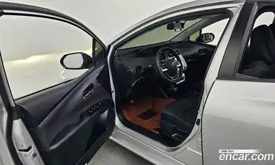 Toyota Prius 2017 1.8 Автомат в Москве № 199701, миниатюра 10