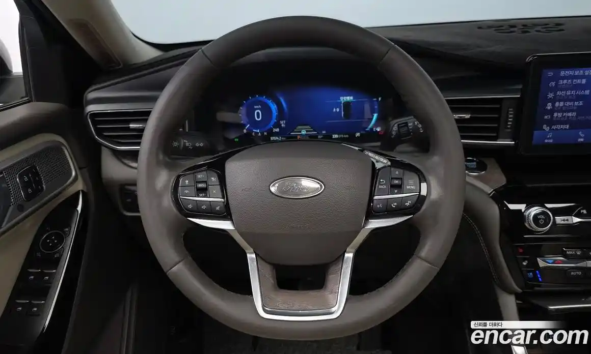 Ford Explorer 2022 3.0 Автомат в Москве № 199806, фото 15