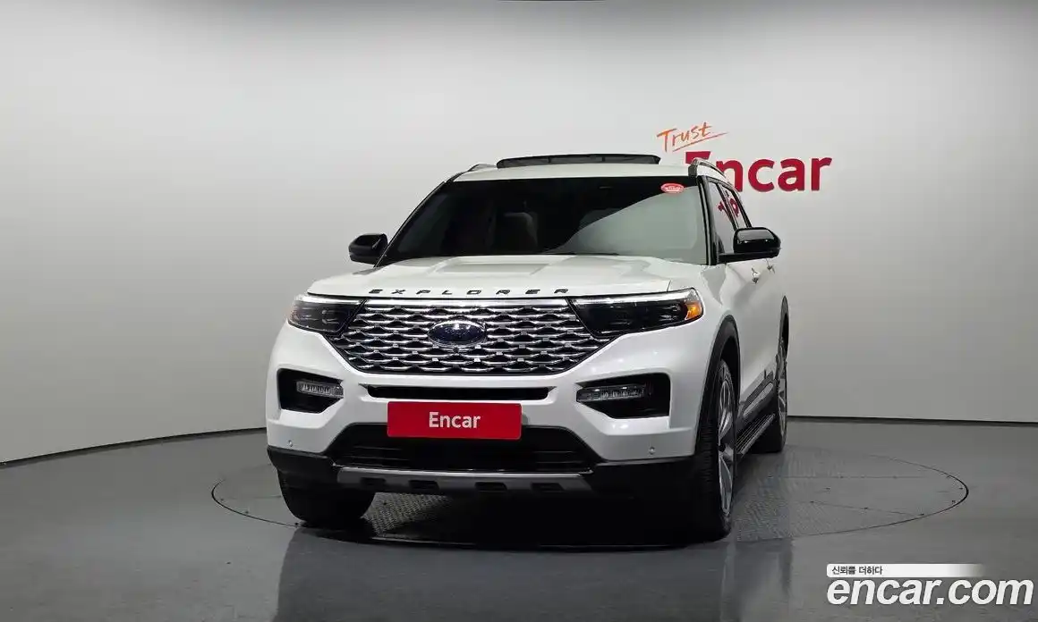 Ford Explorer 2022 3.0 Автомат в Москве № 199806, фото 19