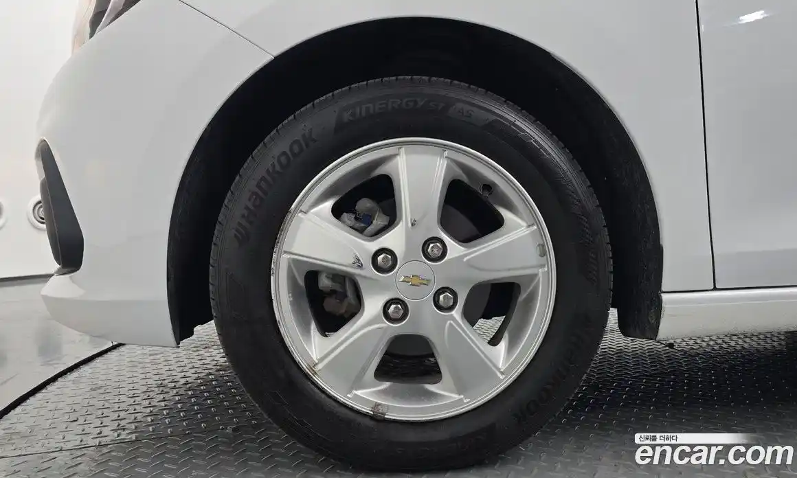 Chevrolet Spark 2016 1.0 Автомат в Москве № 201169, фото 5