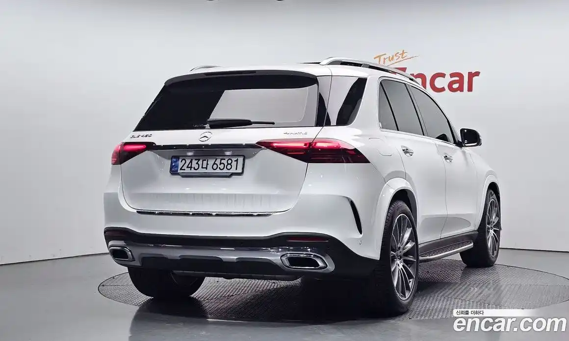 Mercedes-Benz GLE-Class 2024 3.0 Автомат в Москве № 206609, фото 18