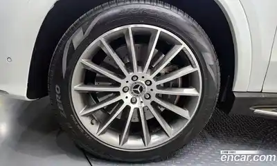 Mercedes-Benz GLE-Class 2024 3.0 Автомат в Москве № 206609, миниатюра 4