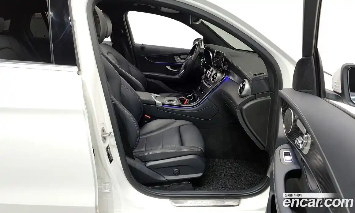 Mercedes-Benz GLC-Class 2023 2.0 Автомат в Москве № 207696, фото 14