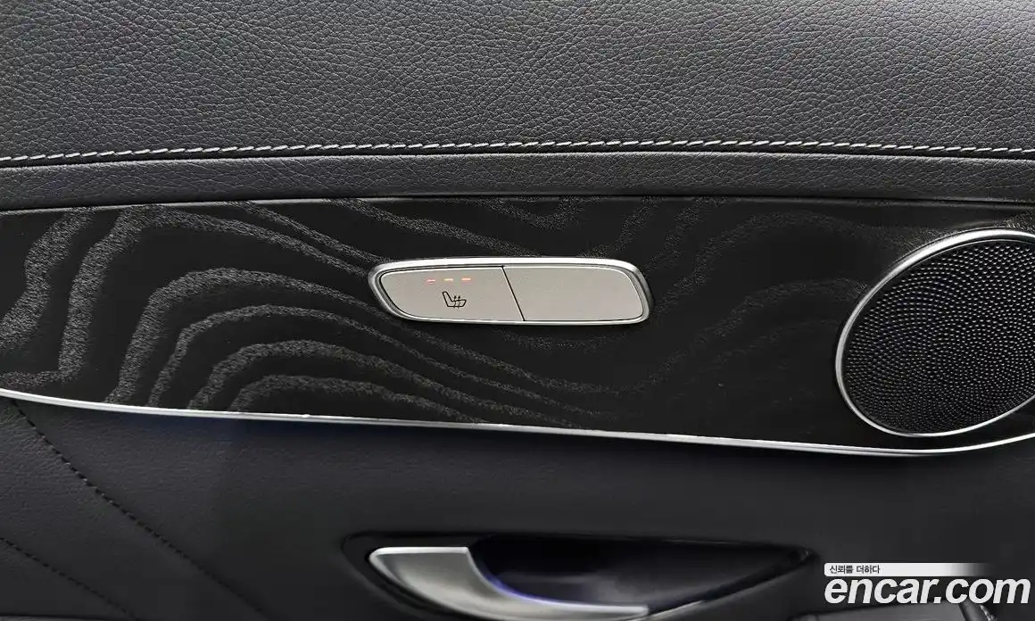 Mercedes-Benz GLC-Class 2023 2.0 Автомат в Москве № 207696, фото 18