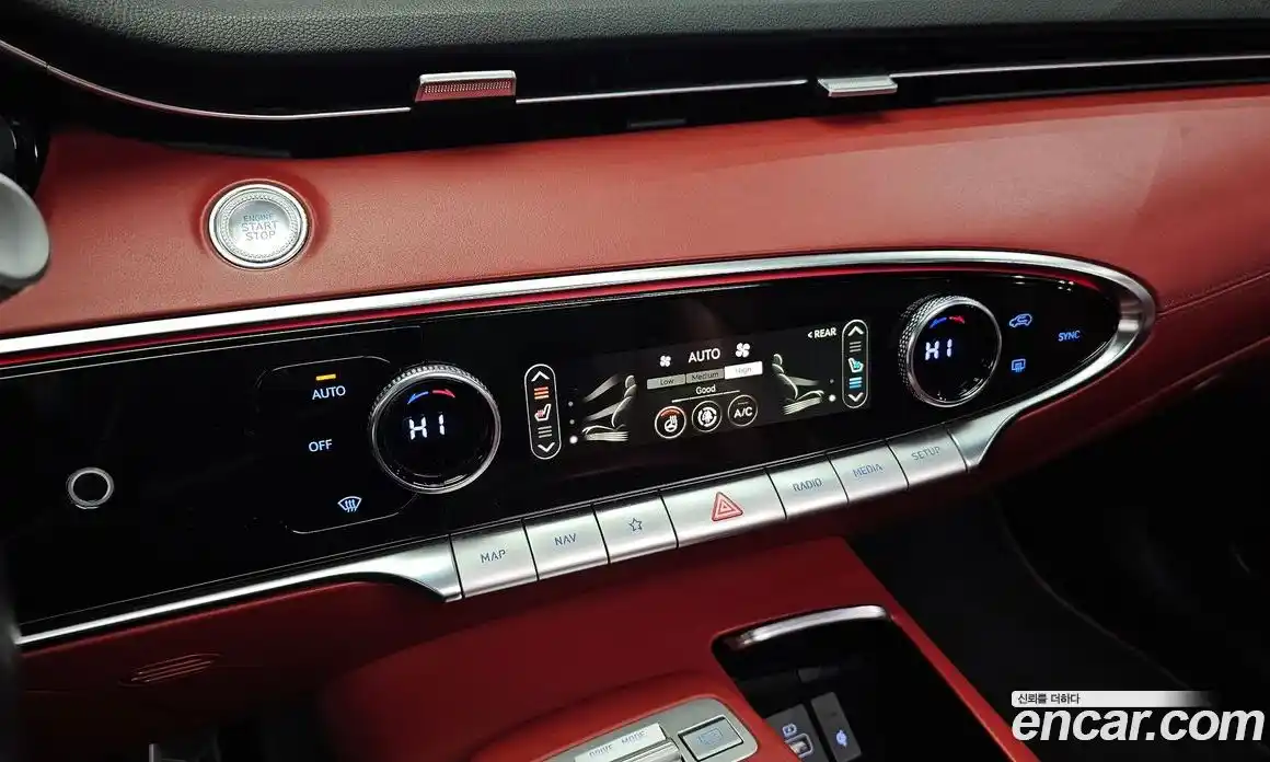 Genesis GV70 2022 2.5 Автомат в Москве № 20972, фото 17