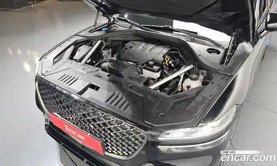 Genesis GV70 2022 2.5 Автомат в Москве № 20972, миниатюра 2