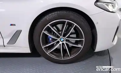 BMW 5-Series 2022 2.0 Автомат в Москве № 210874, миниатюра 11