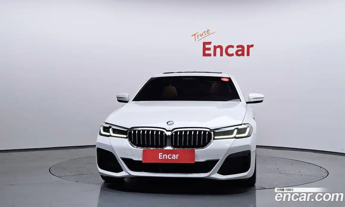 BMW 5-Series 2023 2.0 Автомат в Москве № 210939, фото 11