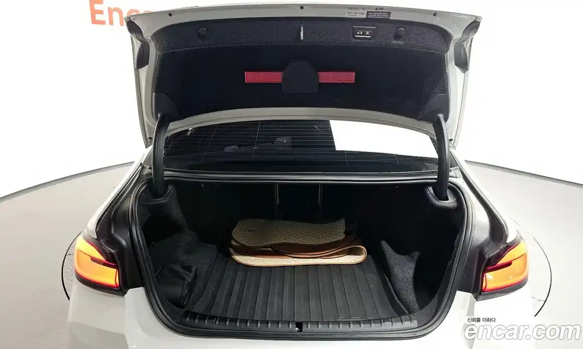 BMW 5-Series 2023 2.0 Автомат в Москве № 210939, фото 16